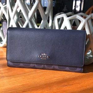 Coach Trifold Wallet Signature Canvas Denim